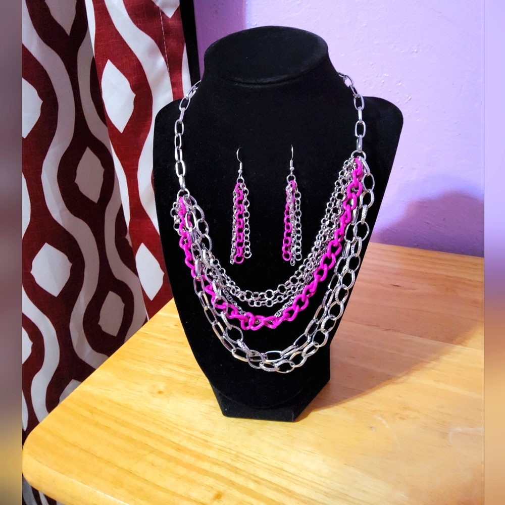 Necklace and earrings